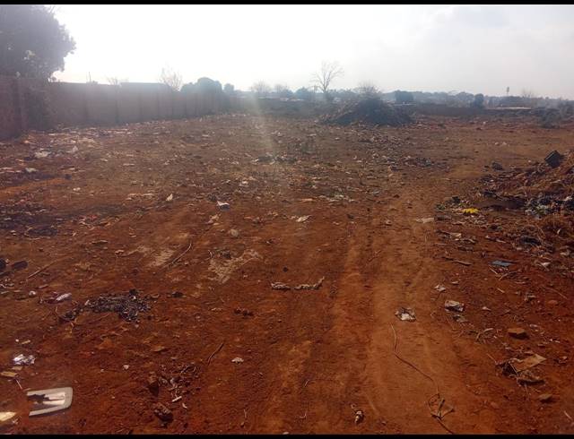 6,500M² VACANT LAND FOR SALE IN COMMERCIA